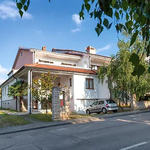 Casa Mareva Gasthof Poreč