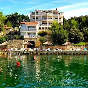 Lucija Hotel Posedarje
