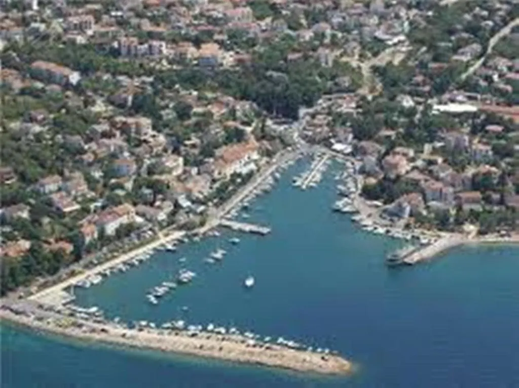 Affittacamere Apartmani Cvelic Malinska